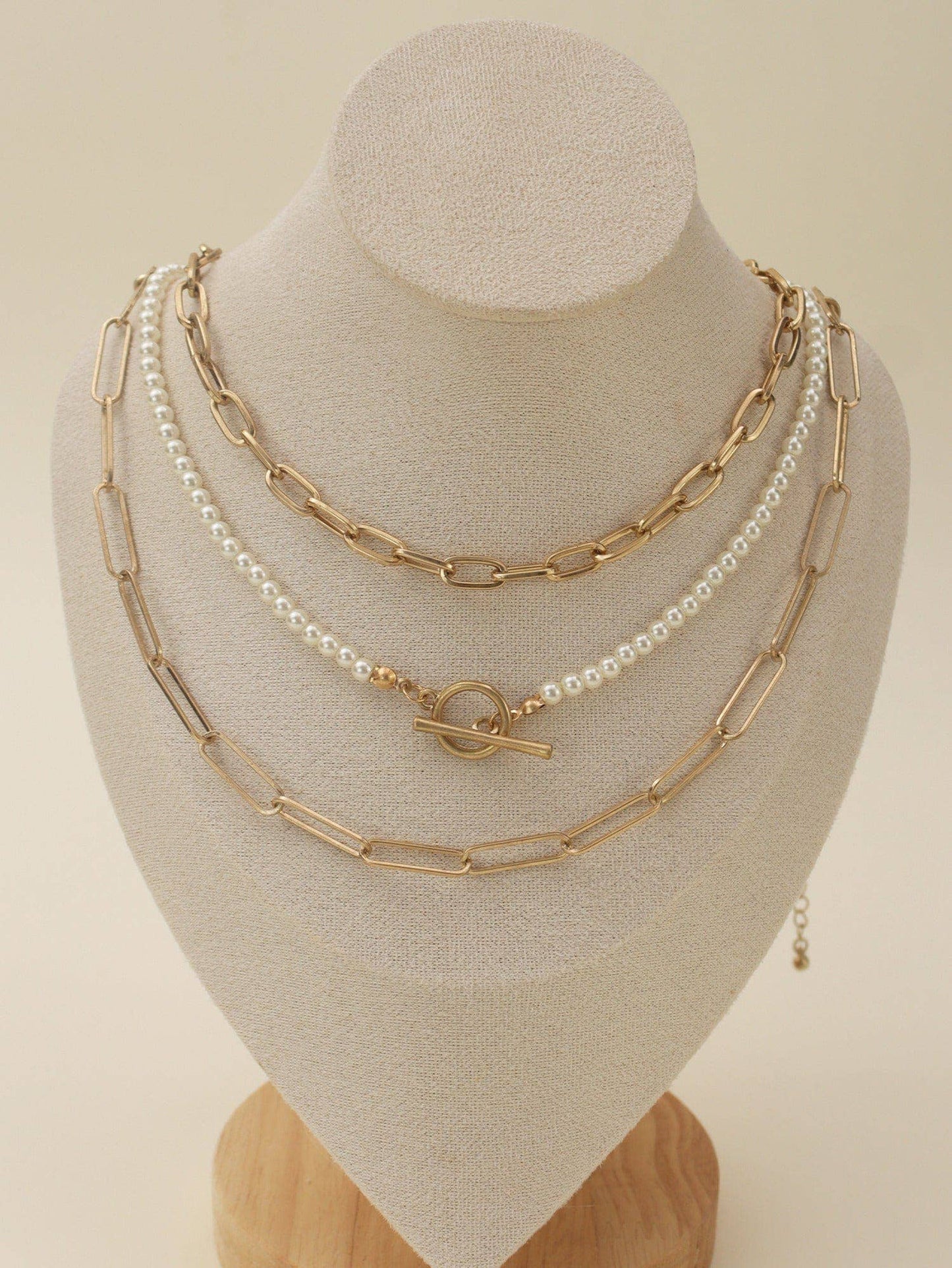 Multi Pearl Toggle Chain Necklace Set