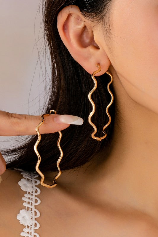 Oversized Hammered Gold Wavy Hoop Earrings