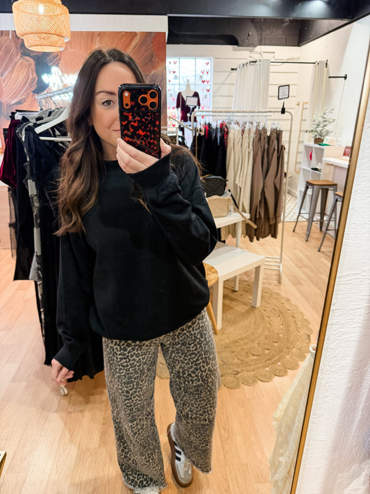 Mock Neck Pullover Sweatshirt - Black